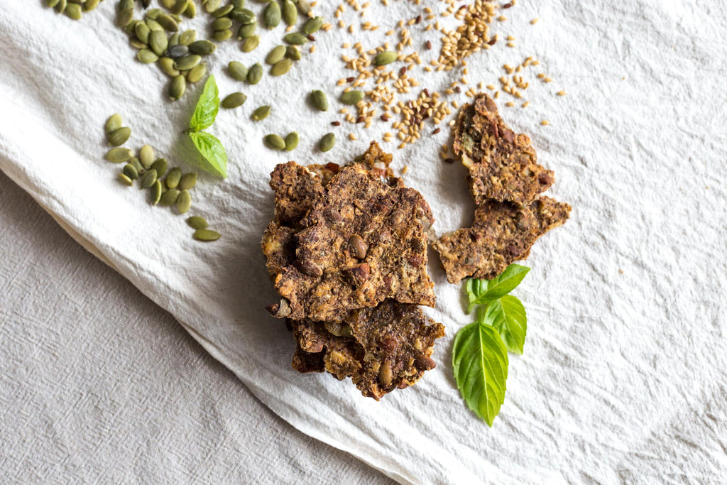 Super Seeded Crackers with Functional Nutritionist Alicia Stanhope
